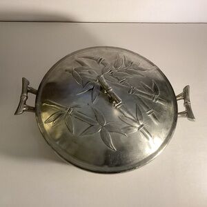 Everlast hand forged aluminum covered server.